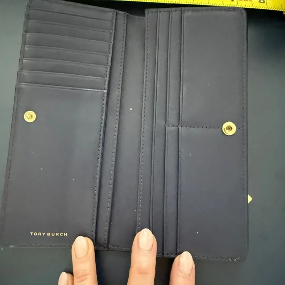 Tory Burch Slim Black Patent Wallet - Picture 5 of 6